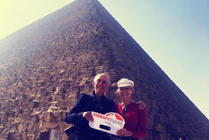 Day Trip at the Pyramids, Memphis and Sakkara