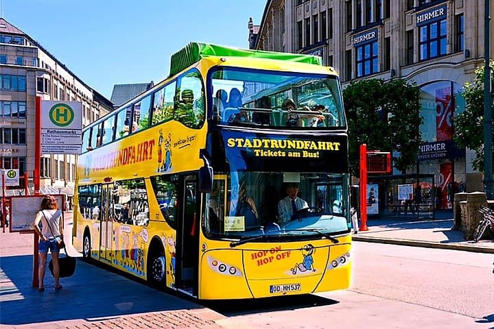 Hamburg: Hop-On Hop-Off Tour - Yellow Double Decker