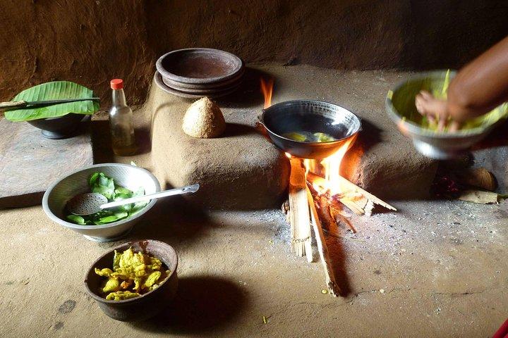 Dine With Local Family in Sri Lanka