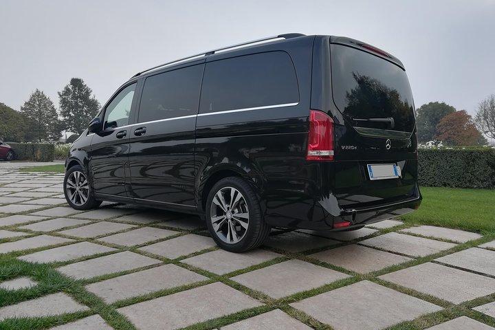 Transfer from Milan to Ravenna Cruise Port with stop in Verona