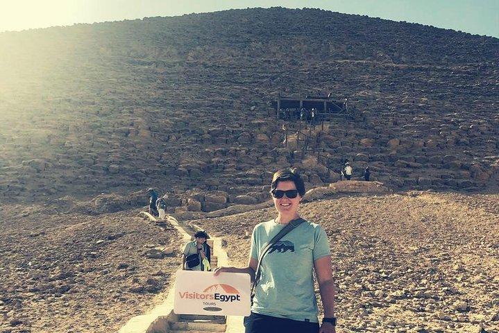 Private Half-Day Tour to The Pyramids And Old Cairo