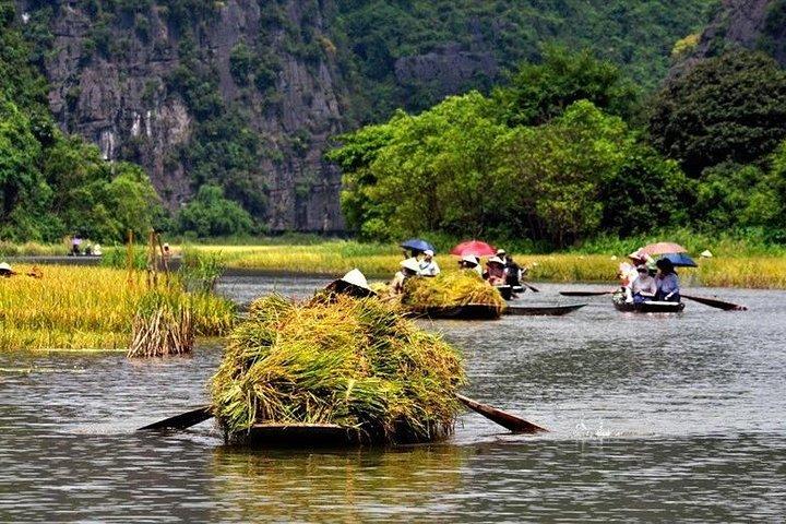Trang An Grottoes and Bai Dinh Day Trip from Hanoi