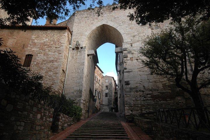 Perugia Private Walking Tour with licensed guide