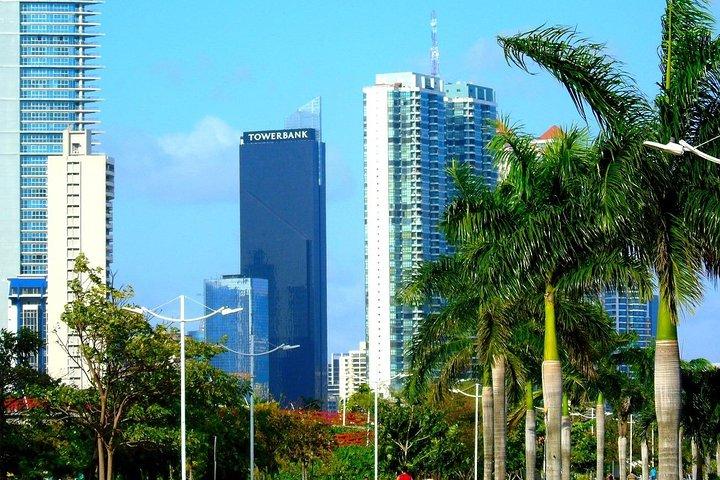 Panama City and Canal Miraflores Locks Tour
