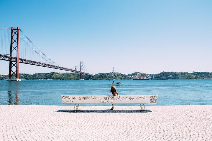 Discover Lisbon’s most Photogenic Spots with a Local