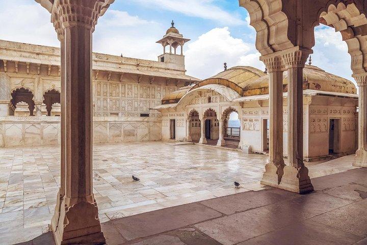 Taj Mahal Day Trip from Jaipur Ending in Delhi