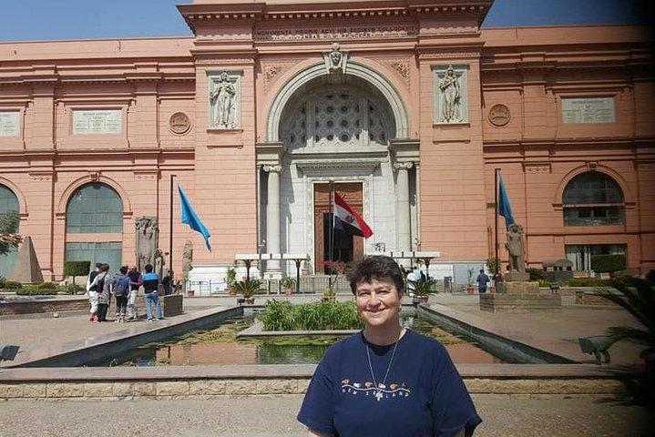 Private tour Giza pyramids ,Cairo museum ,sphinx ,camel ride and lunch
