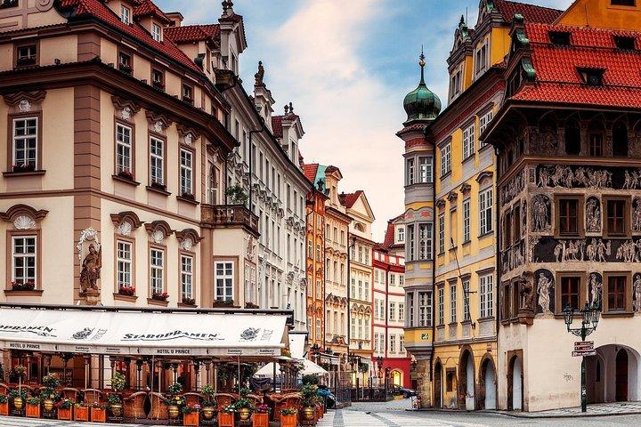 Departure Transfer: Prague to Prague Airport PRG by Luxury Van
