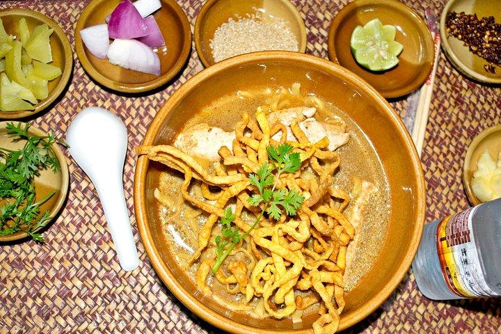 Chiang Mai Farm Life & Khao Soy Tasting on a Half Day Boat Tour