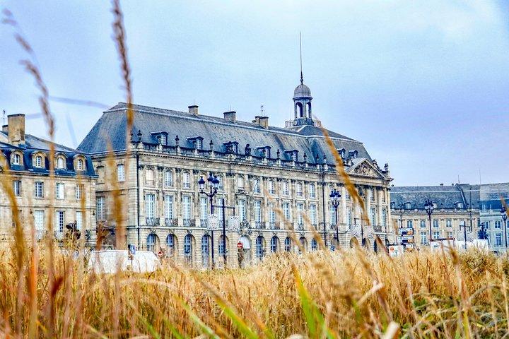 Discover Bordeaux’s most Photogenic Spots with a Local