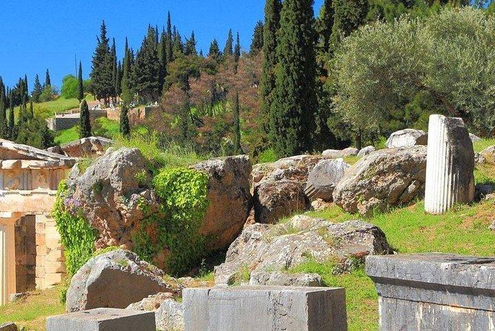 Epidaurus, Nafplio, Mycenae, Olympia, Delphi and Meteora Five Days Tour