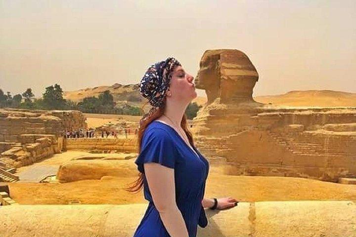 Giza Pyramids and Sphinx: Half-Day Private Tour