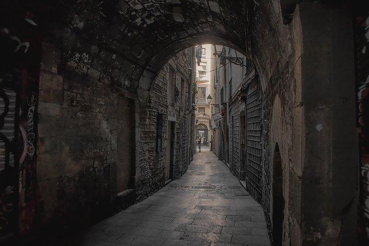 Barcelona: Ghosts of the Gothic Quarter Self-Guided Puzzle Game