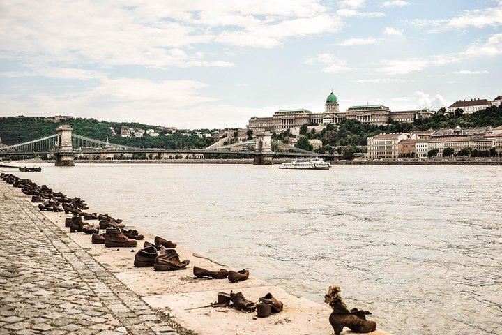 Budapest Urban Ride - Private Full Day Car Tour