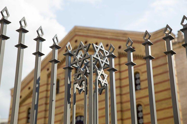 Budapest All In - Full Day Tour with Lunch & Metro Pass