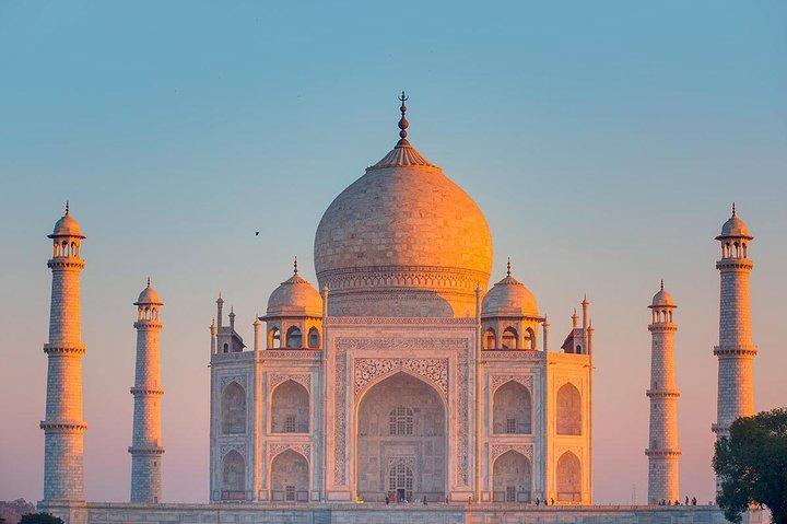 Sunrise Taj Mahal and Agra City Tour