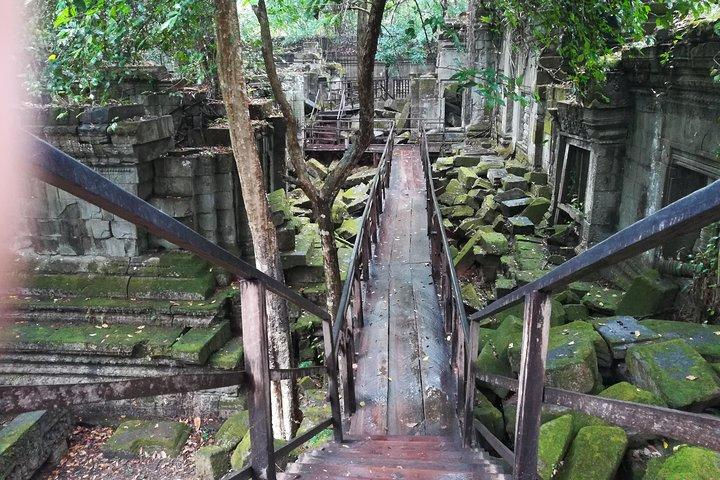 Kulen Mountain and Beng Melea Temple Tour