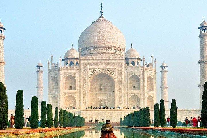 Sunrise Taj Mahal and Agra City Tour