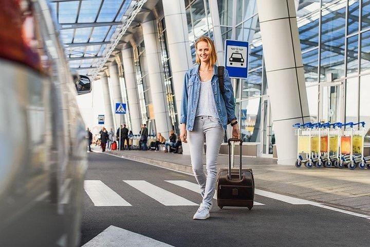 Private Transfer : Bangkok Hotel to Bangkok Airport Departure