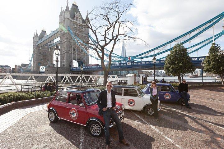 Private Tour of London's Landmarks in a Classic Car