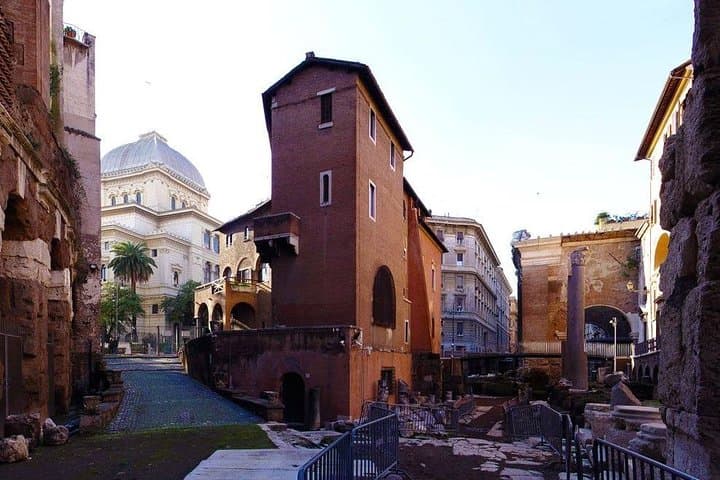 Rome Food Tour: Tastings in the Jewish Ghetto & Campo de' Fiori