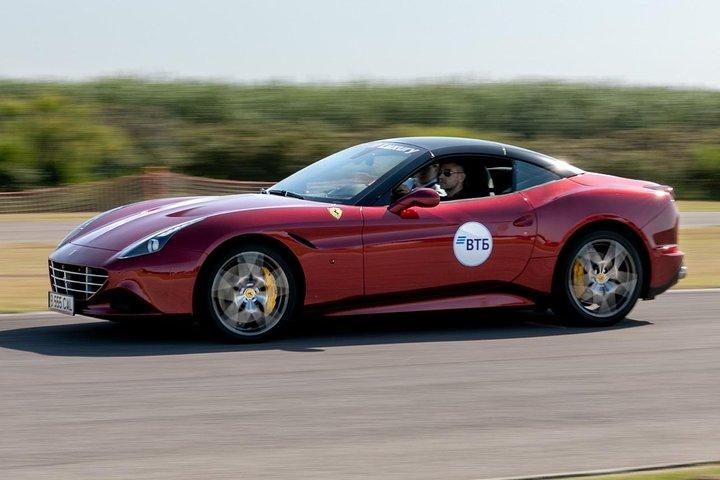 Be a pilot - Ferrari track day