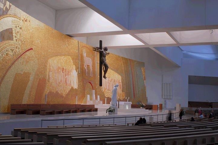 Full Day Private Tour - Fatima's Sanctuary and Pilgrimage Sites