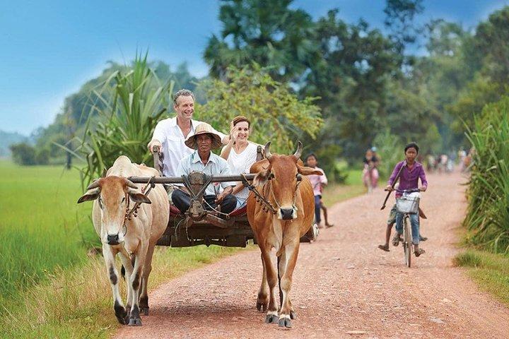 Tonle Sap Lake and Kampong Phluk Village Private Half Day Tour