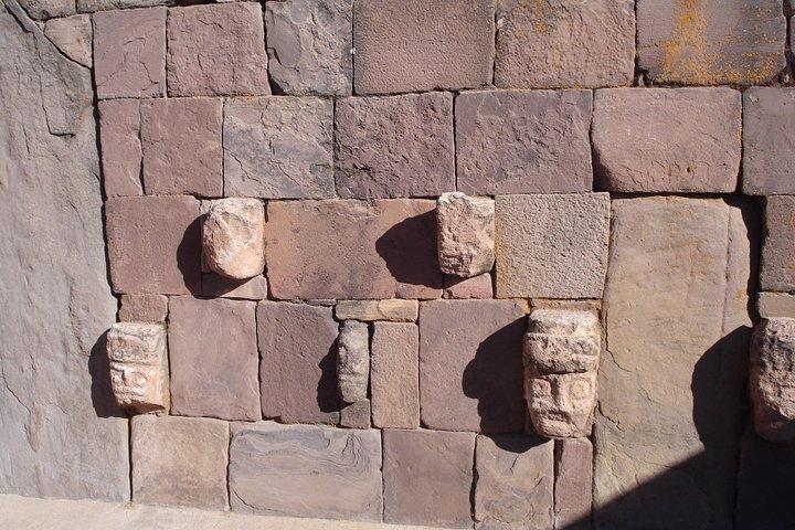 TIWANAKU - PUMA PUNKU, The cradle of andean civilizations
