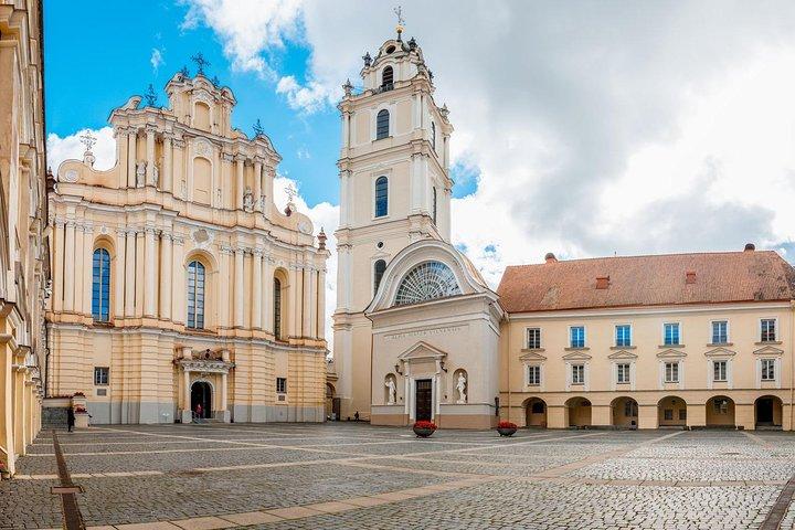 Private Tour: All-Highlights of the Vilnius Old Town