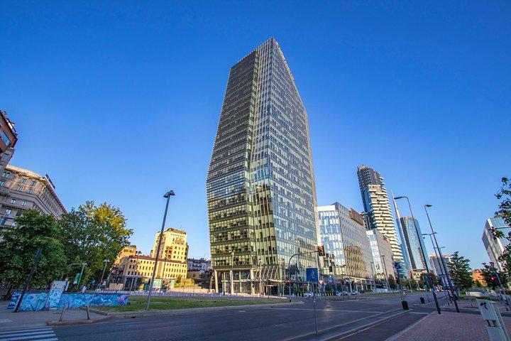Discover Milan’s most Photogenic Spots with a Local