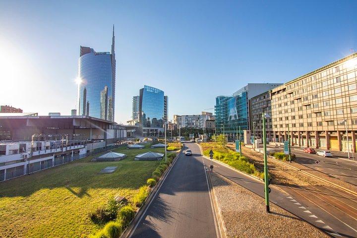 Discover Milan’s most Photogenic Spots with a Local