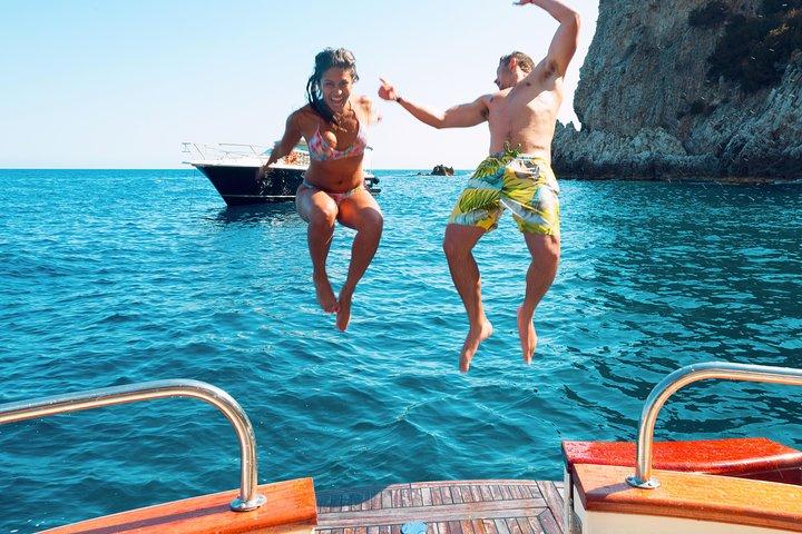 Half-Day Small Group Trip to Capri & Blue Grotto from Sorrento