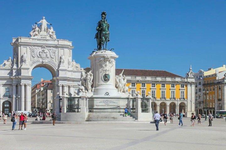 PRIVATE TOUR full day 7 Hills of Lisbon