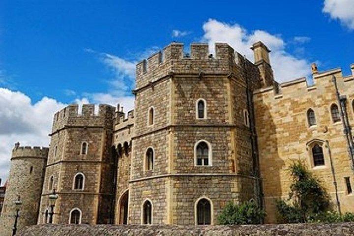 Bath, Windsor and Stonehenge Independent Full Day Private Tour