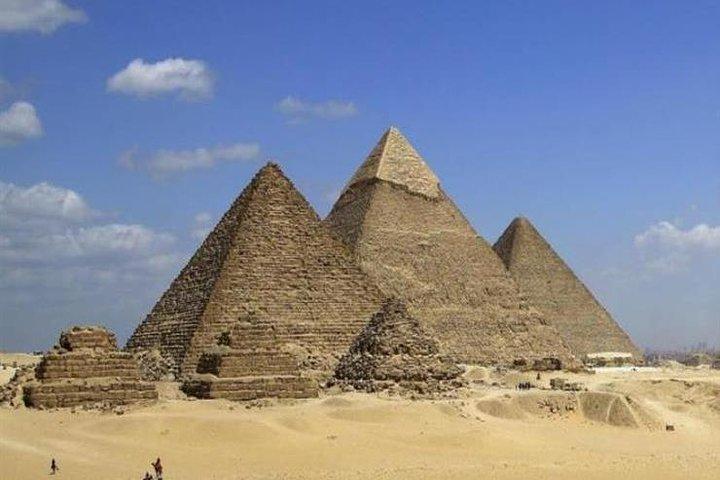 Cairo, Nile Cruise, Luxor and Aswan Tour