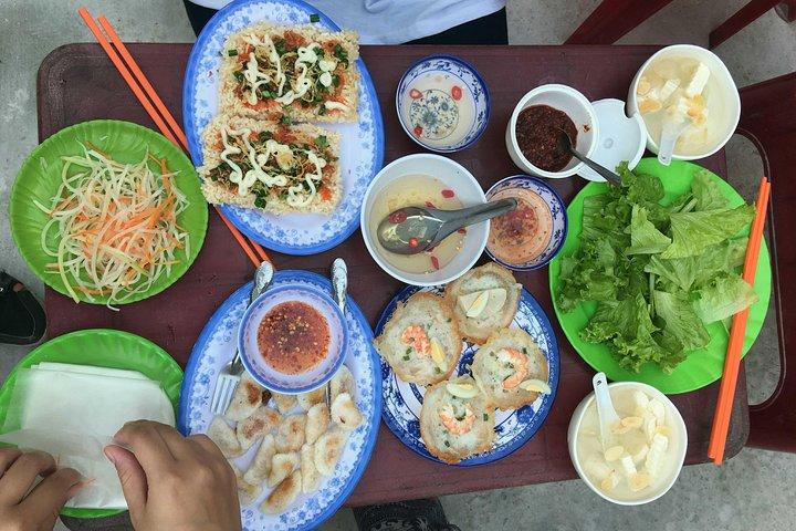 Hue Street Food Tour At Night By Scooter