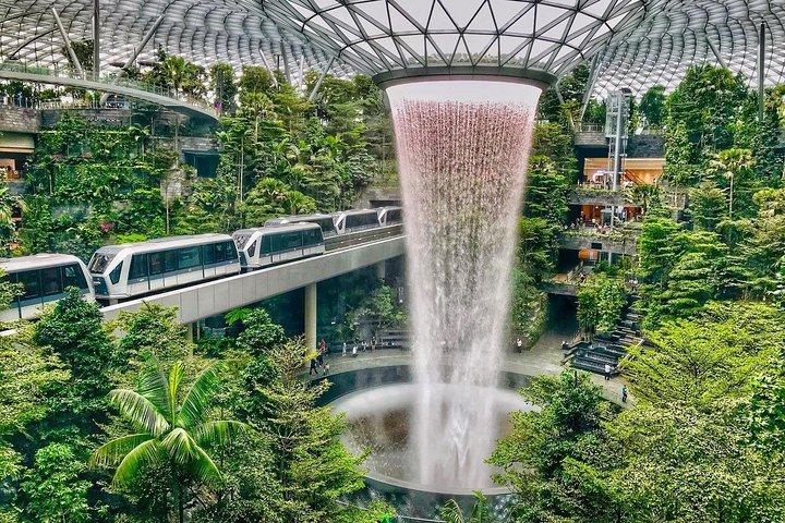 Singapore Changi Jewel Highlights Walking Tour