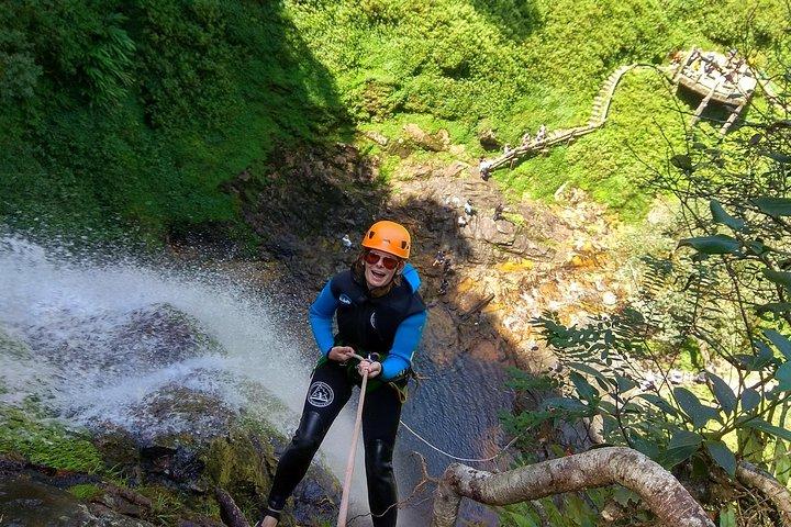 Love Waterfall Canyoning