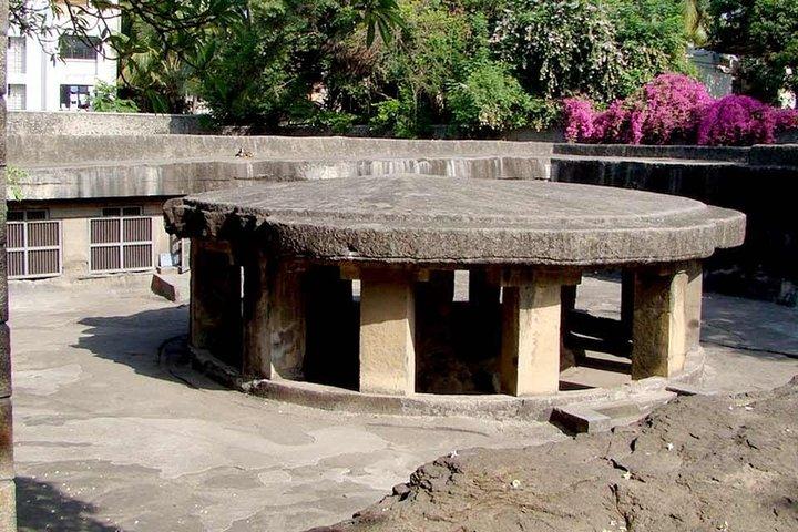 Pune: 7-hours full day heritage & cultural day tour with a local