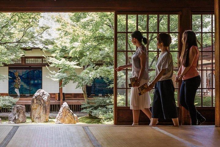 Kyoto Private 7-Hour Hidden Gems Tour with a Local – Unscripted