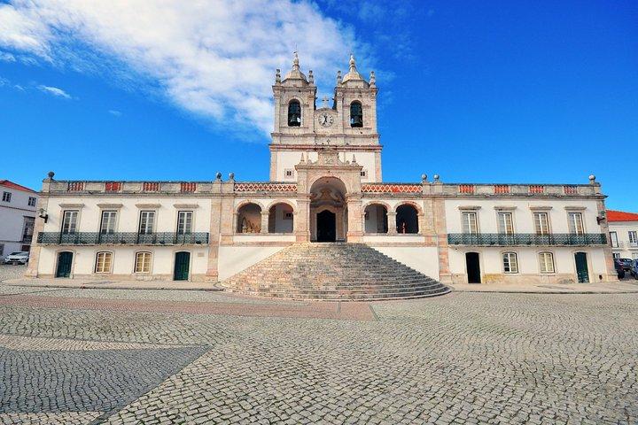 Full Day Private Tour - Nazare Big Waves from Lisbon