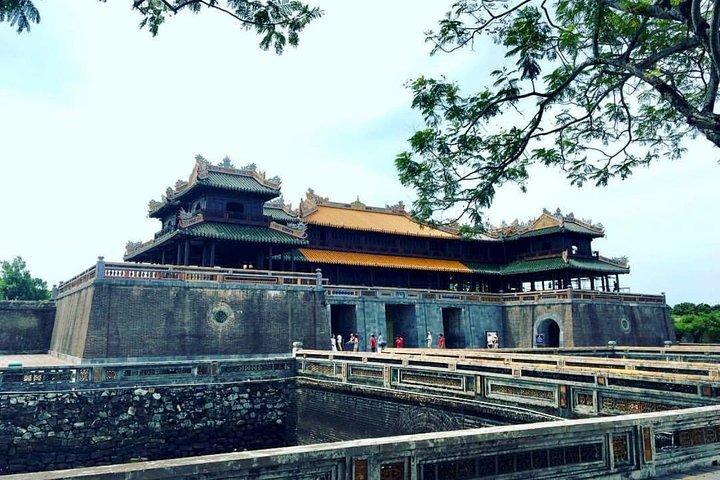 Transfer from Da Nang to Hue