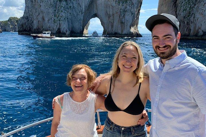 Sorrento or Positano: Capri & Blue Grotto Small-Group Boat Tour