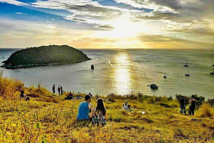 Iconic Sunset Safari with Monkey Hill & Street Food Experience