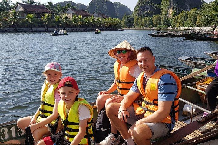 Luxury Ninh Binh Day Trip to Hoa Lu - Tam Coc & Mua Cave