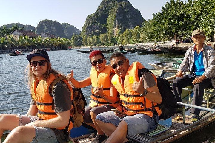 Luxury Ninh Binh Day Trip to Hoa Lu - Tam Coc & Mua Cave