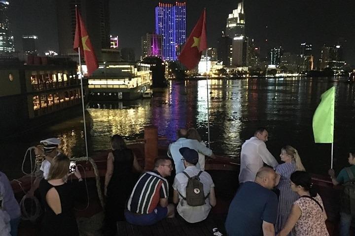 Chi Minh City: Water Puppet Show & Saigon River Dinner Cruise
