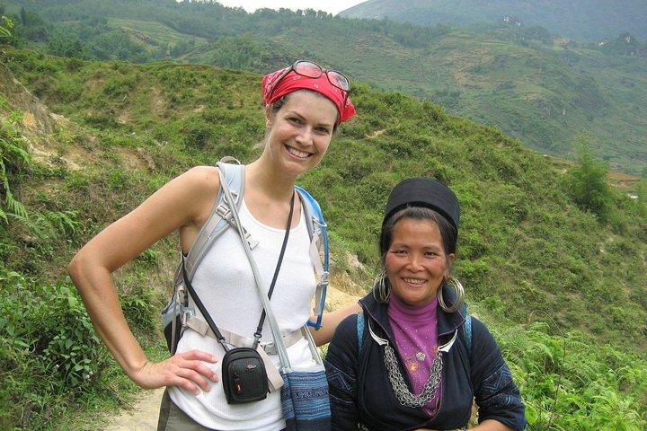 Sapa trekking tour 2 days 1 night by bus from Ha Noi