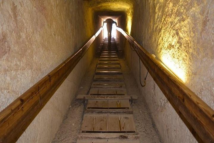 VIP Day Tour inside Giza Pyramids